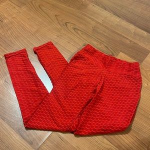 Red Booty scrunching leggings